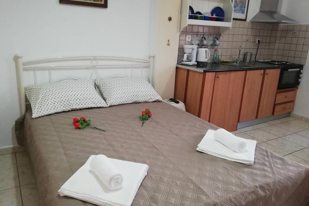 Lorentzia Room Batsíon Exterior foto