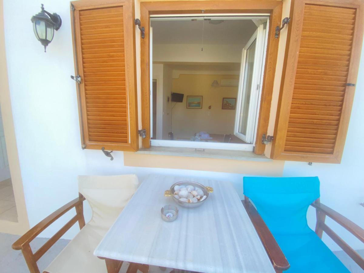 Lorentzia Room Batsíon Exterior foto